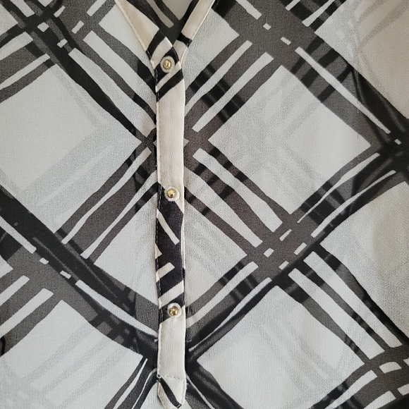 Banana Republic women's XL sheer black & white top - Picture 4 of 6